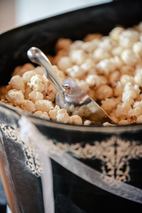 Wedding-Photographer-Vintage-Wedding-Reception047-Blog(pp_w480_h720)