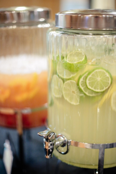 Wedding-Photographer-Vintage-Wedding-Reception057-Blog(pp_w480_h720)