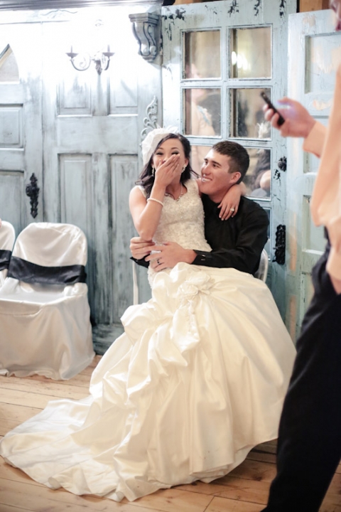 Wedding-Photographer-Vintage-Wedding-Reception068-Blog(pp_w480_h720)