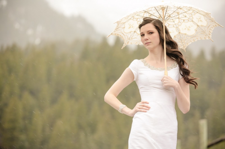 Wedding-Photographer-Rainy-Bridals-Canyon009-Blog(pp_w768_h511)