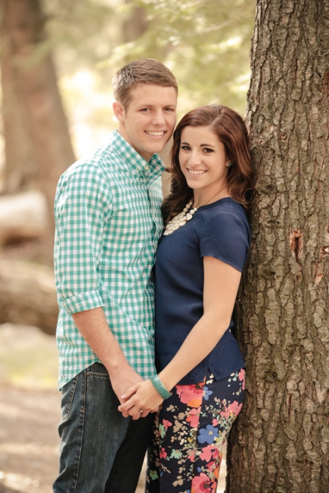 EK-Studios-Wedding-Photographer-Woods-Engagements006-Blog(pp_w480_h720)