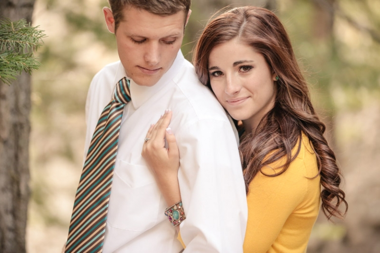 EK-Studios-Wedding-Photographer-Woods-Engagements031-Blog(pp_w768_h511)