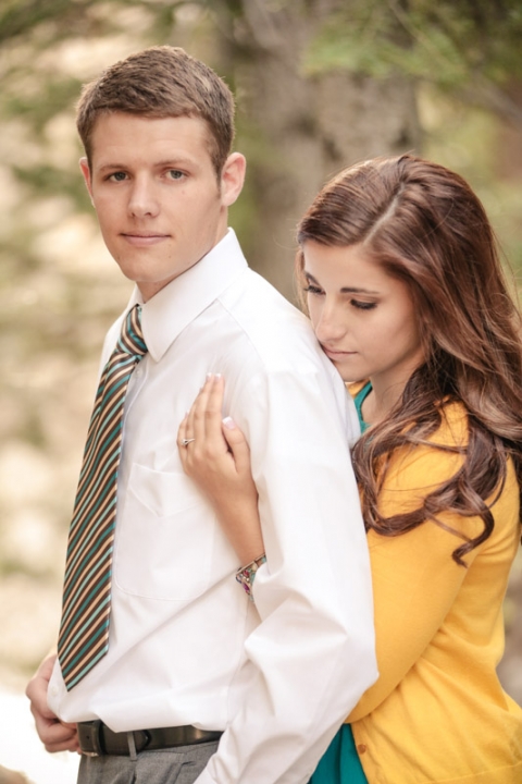 EK-Studios-Wedding-Photographer-Woods-Engagements034-Blog(pp_w480_h720)