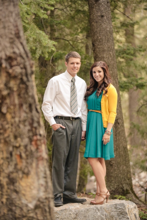 EK-Studios-Wedding-Photographer-Woods-Engagements035-Blog(pp_w480_h720)