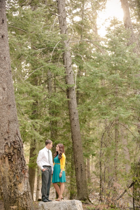 EK-Studios-Wedding-Photographer-Woods-Engagements036-Blog(pp_w480_h720)