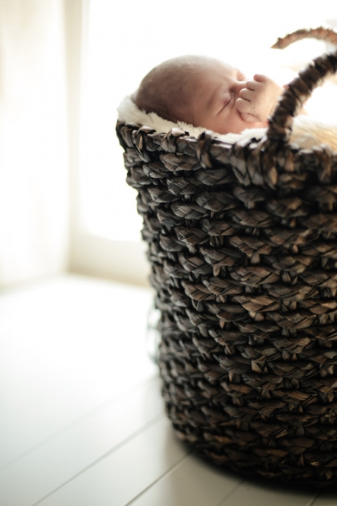 EK-Studios-Wedding-Photographer-newborns005-Blog(pp_w480_h720)