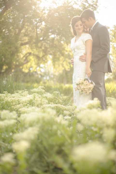 EK-Studios-Wedding-Photographer-Spring-blossom-bridals017-Blog(pp_w480_h720)