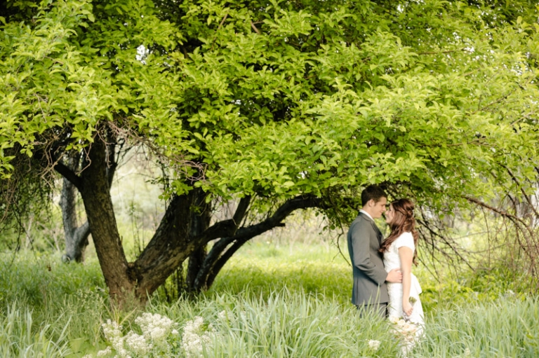 EK-Studios-Wedding-Photographer-Spring-blossom-bridals026-Blog(pp_w768_h511)