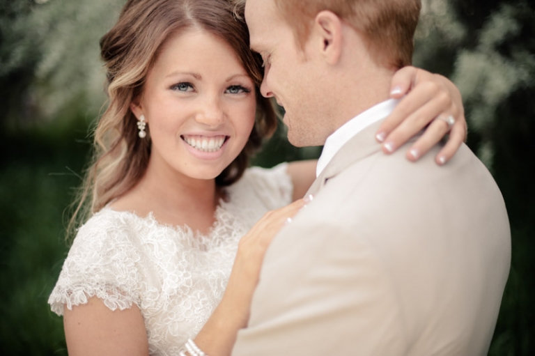 EK-Studios-Wedding-Photographer-Vintage-Bridals013-Blog(pp_w768_h511)