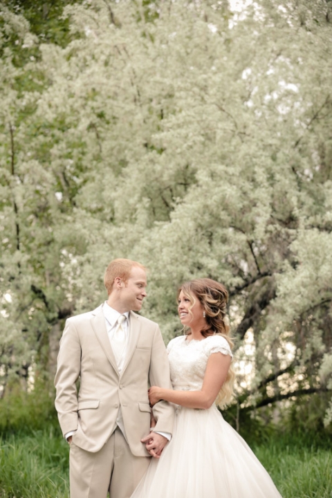 EK-Studios-Wedding-Photographer-Vintage-Bridals021-Blog(pp_w480_h720)