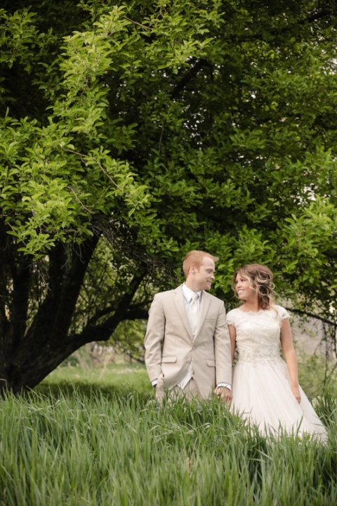 EK-Studios-Wedding-Photographer-Vintage-Bridals038-Blog(pp_w480_h720)