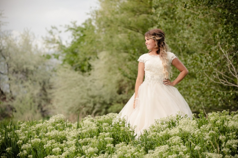 EK-Studios-Wedding-Photographer-Vintage-Bridals040-Blog(pp_w768_h511)