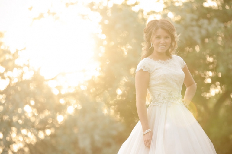 EK-Studios-Wedding-Photographer-Vintage-Bridals046-Blog(pp_w768_h511)