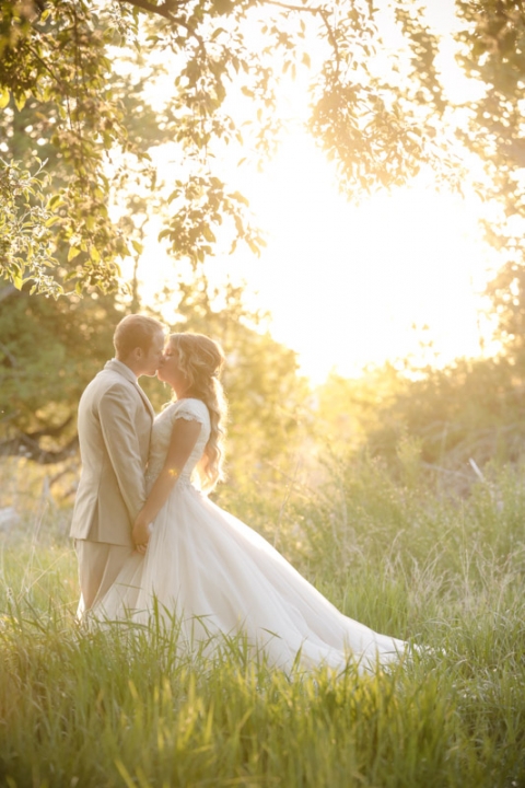 EK-Studios-Wedding-Photographer-Vintage-Bridals055-Blog(pp_w480_h720)