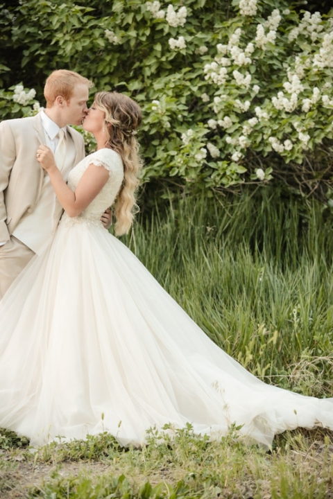 EK-Studios-Wedding-Photographer-Vintage-Bridals061-Blog(pp_w480_h720)