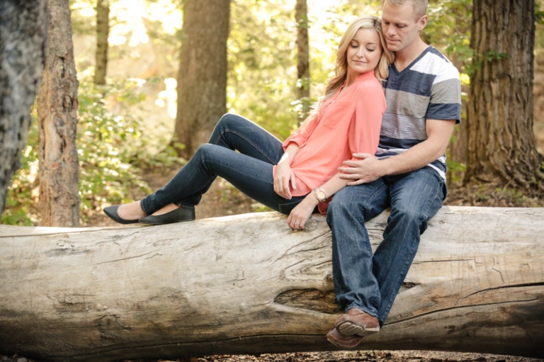 EK-Studios-Wedding-Photographer-Woods-Engagements-river025-Blog(pp_w768_h511)