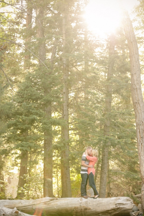 EK-Studios-Wedding-Photographer-Woods-Engagements-river026-Blog(pp_w480_h720)