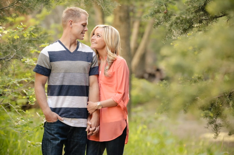 EK-Studios-Wedding-Photographer-Woods-Engagements-river028-Blog(pp_w768_h511)