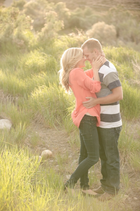 EK-Studios-Wedding-Photographer-Woods-Engagements-river037-Blog(pp_w480_h720)