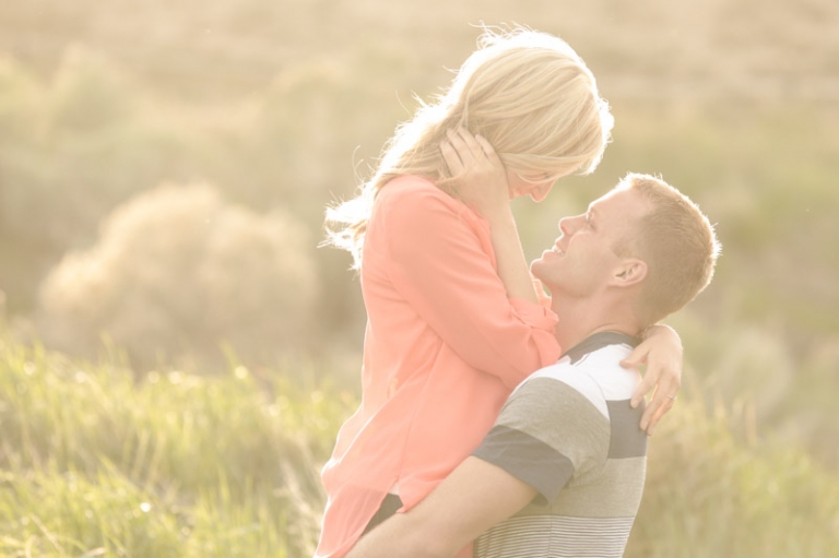 EK-Studios-Wedding-Photographer-Woods-Engagements-river041-Blog(pp_w768_h511)