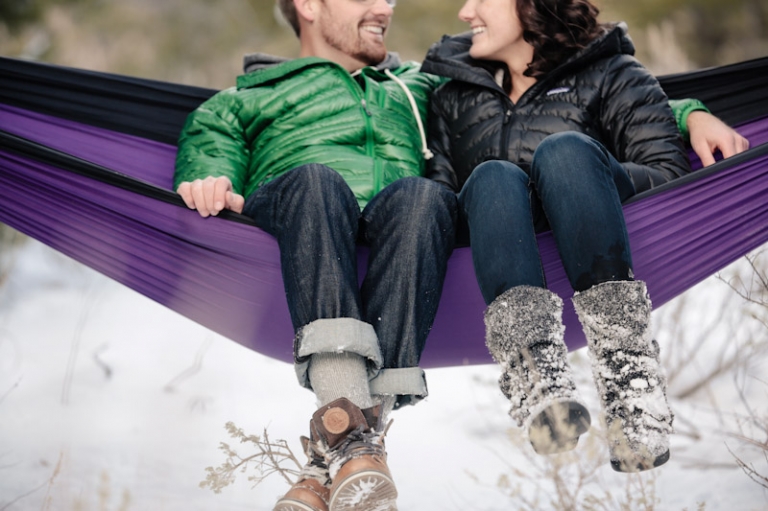 Wedding-Photographer-Winter-Engagements005-Blog(pp_w768_h511)