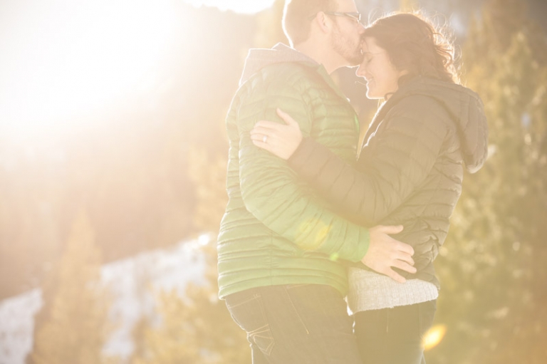 Wedding-Photographer-Winter-Engagements011-Blog(pp_w768_h511)