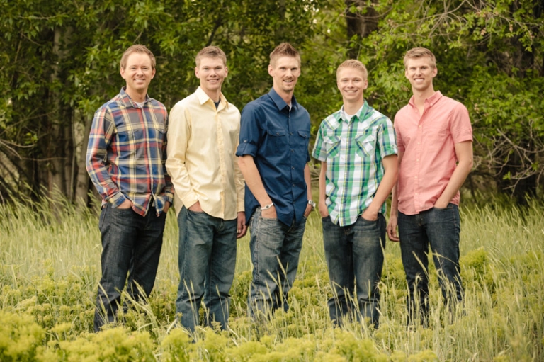 EK-Studios-Wedding-Photographer-Spring-Family-photos008-Blog(pp_w768_h511)