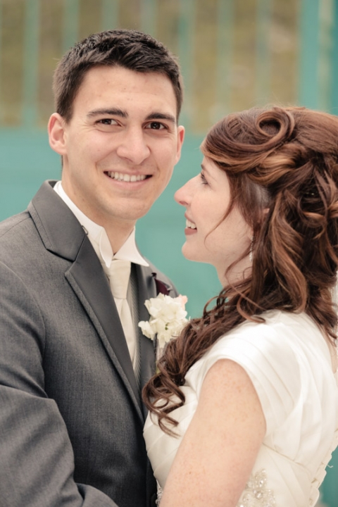 Wedding-Photographer-La-Caille-Bridals006-Blog(pp_w480_h720)