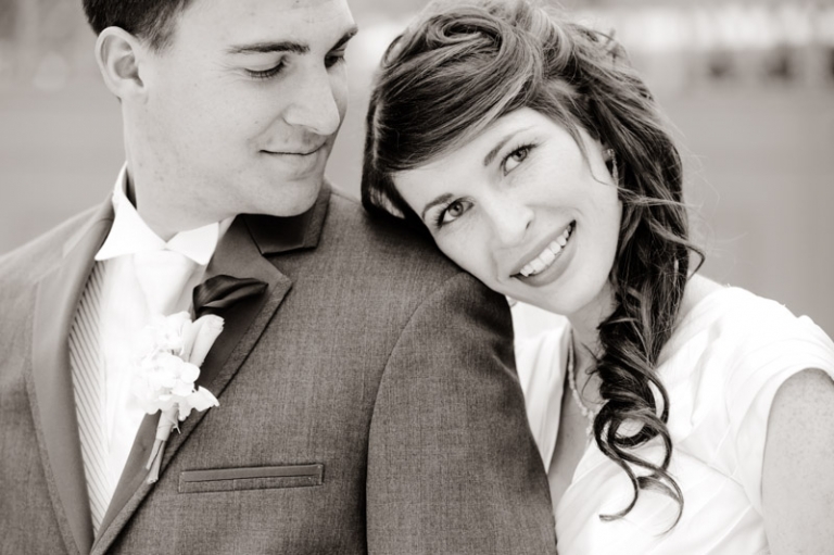 Wedding-Photographer-La-Caille-Bridals008-Blog(pp_w768_h511)