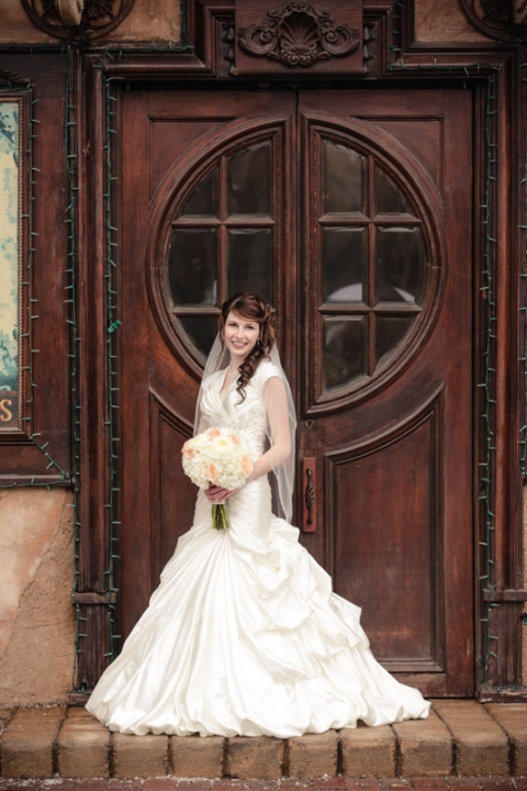 Wedding-Photographer-La-Caille-Bridals019-Blog(pp_w480_h720)