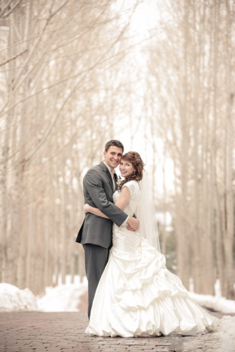 Wedding-Photographer-La-Caille-Bridals022-Blog(pp_w480_h720)