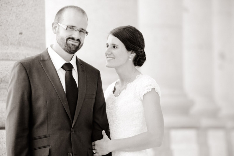 Wedding-Photographer-Capitol-Building-Bridals005-Blog(pp_w768_h511)