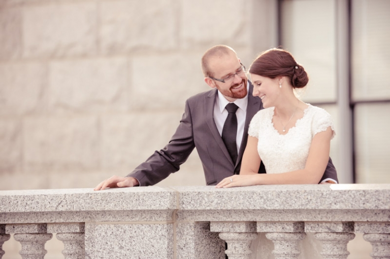 Wedding-Photographer-Capitol-Building-Bridals007-Blog(pp_w768_h511)