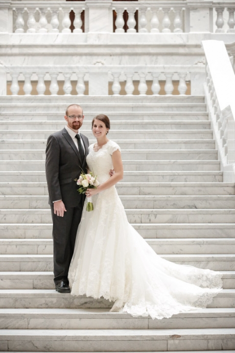 Wedding-Photographer-Capitol-Building-Bridals025-Blog(pp_w480_h720)