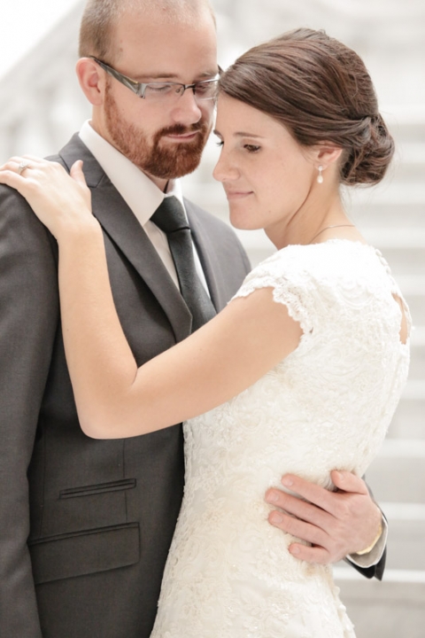 Wedding-Photographer-Capitol-Building-Bridals026-Blog(pp_w480_h720)