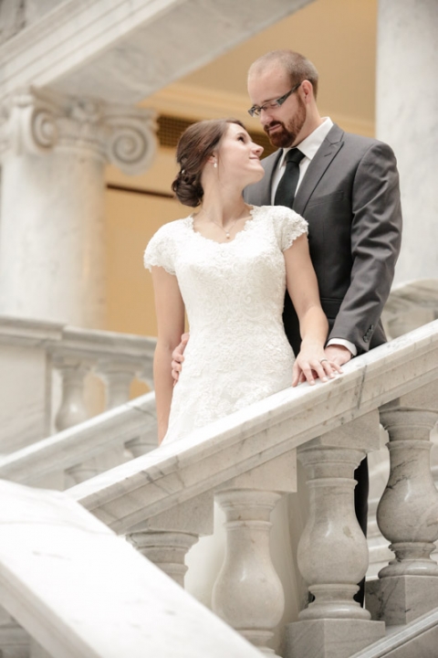 Wedding-Photographer-Capitol-Building-Bridals028-Blog(pp_w480_h720)