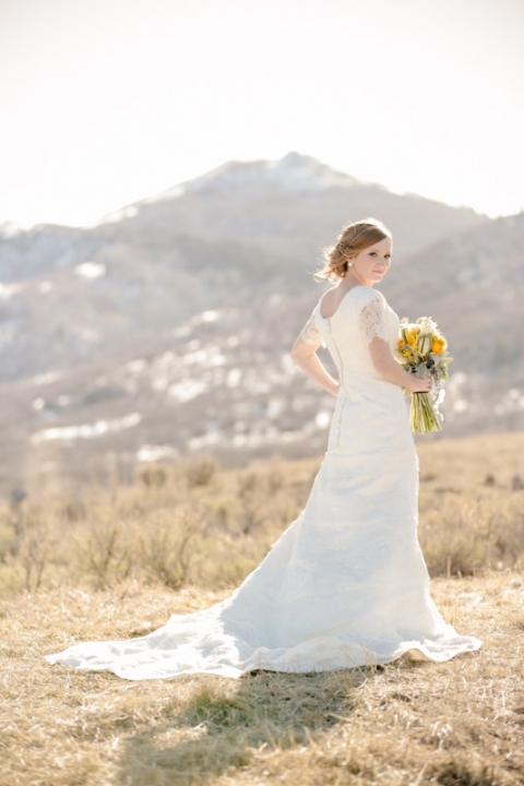Wedding-Photographer-Bridals-mountain-brush014-Blog(pp_w480_h720)