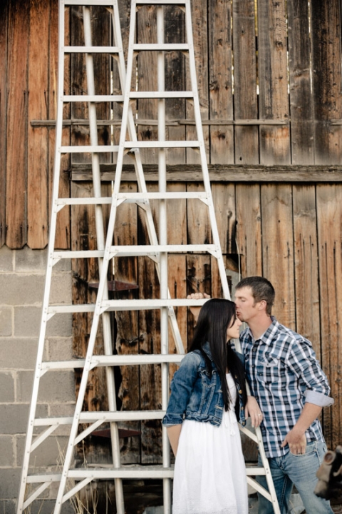 EK-Studios-Wedding-Photographer-Barn-Engagements018-Blog(pp_w480_h720)