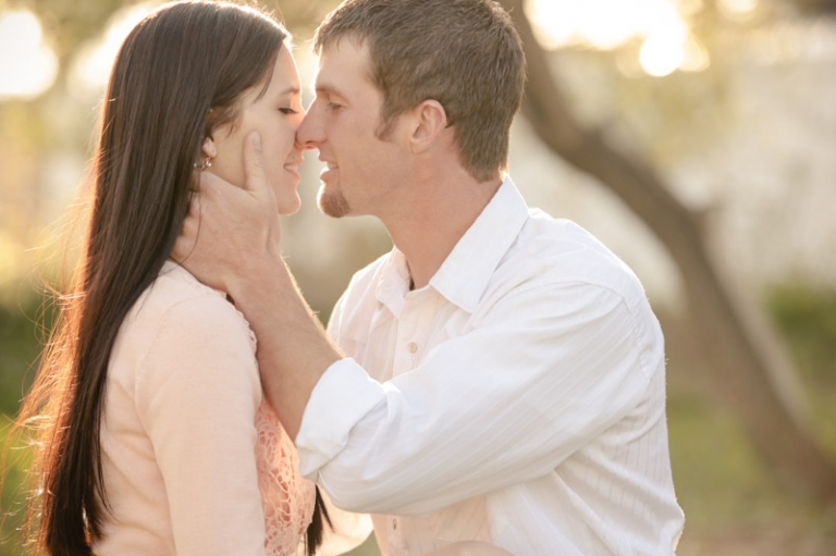 EK-Studios-Wedding-Photographer-Barn-Engagements034-Blog(pp_w768_h511)