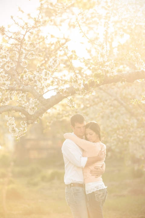 EK-Studios-Wedding-Photographer-Barn-Engagements041-Blog(pp_w480_h720)