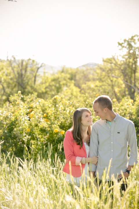 EK-Studios-Wedding-Photographer-Spring-engagements-Bike006-Blog(pp_w480_h720)