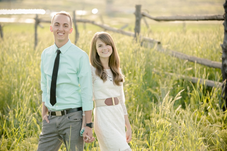 EK-Studios-Wedding-Photographer-Spring-engagements-Bike020-Blog(pp_w768_h511)