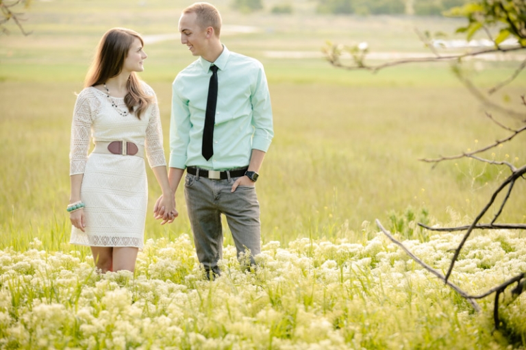 EK-Studios-Wedding-Photographer-Spring-engagements-Bike023-Blog(pp_w768_h511)