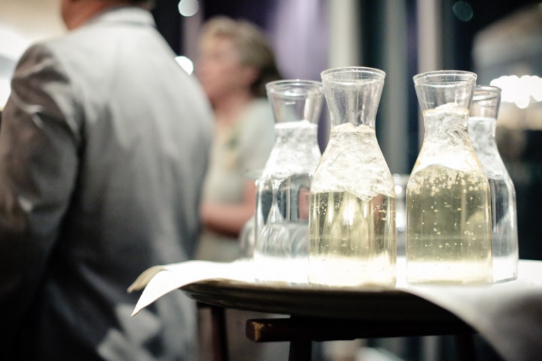 Wedding-Photographer-Bountiful-Temple-winter-wedding043-Blog(pp_w768_h511)