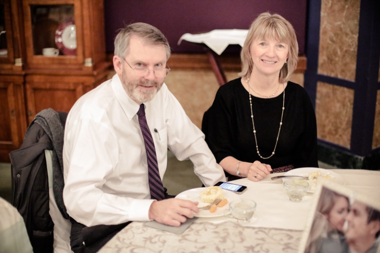 Wedding-Photographer-Bountiful-Temple-winter-wedding044-Blog(pp_w768_h511)