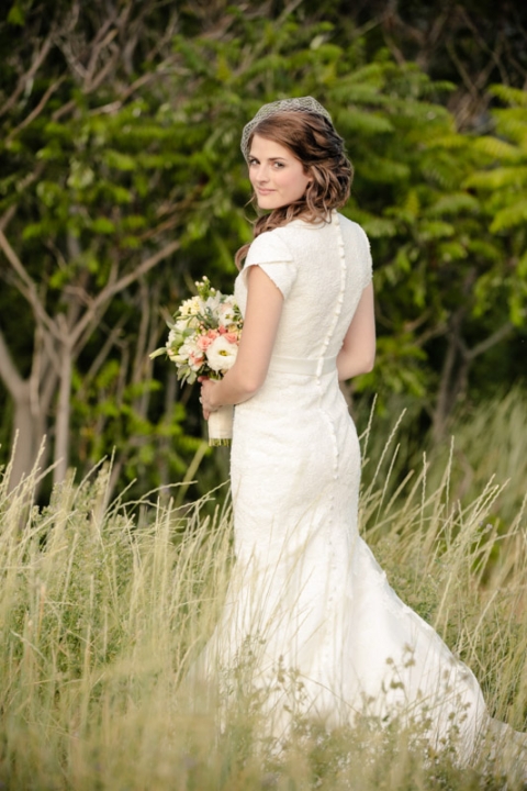 EK-Studios-Wedding-Photographer-City-overlook-bridals004-Blog(pp_w480_h720)