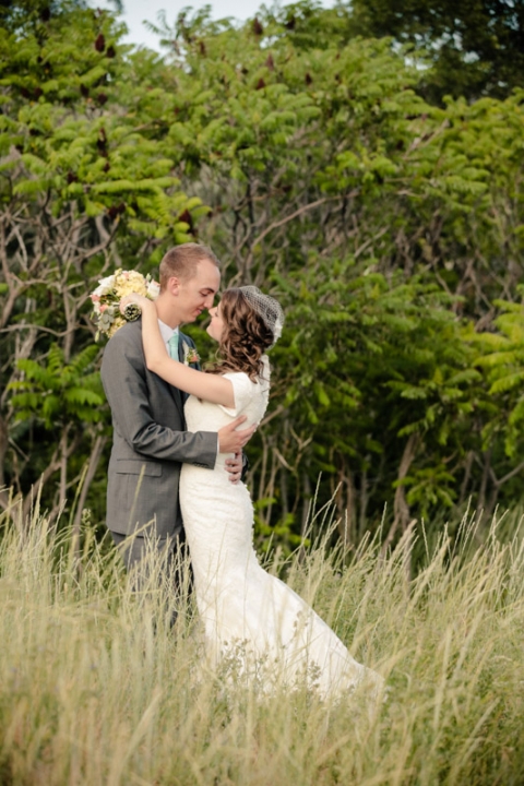 EK-Studios-Wedding-Photographer-City-overlook-bridals012-Blog(pp_w480_h720)