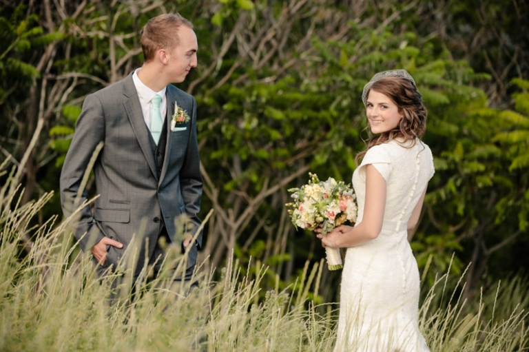 EK-Studios-Wedding-Photographer-City-overlook-bridals016-Blog(pp_w768_h511)