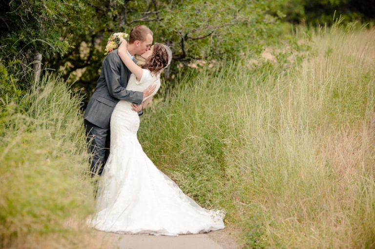 EK-Studios-Wedding-Photographer-City-overlook-bridals019-Blog(pp_w768_h511)