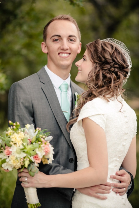 EK-Studios-Wedding-Photographer-City-overlook-bridals020-Blog(pp_w480_h719)